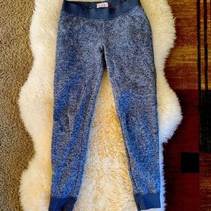 Super soft grey skinny sweats